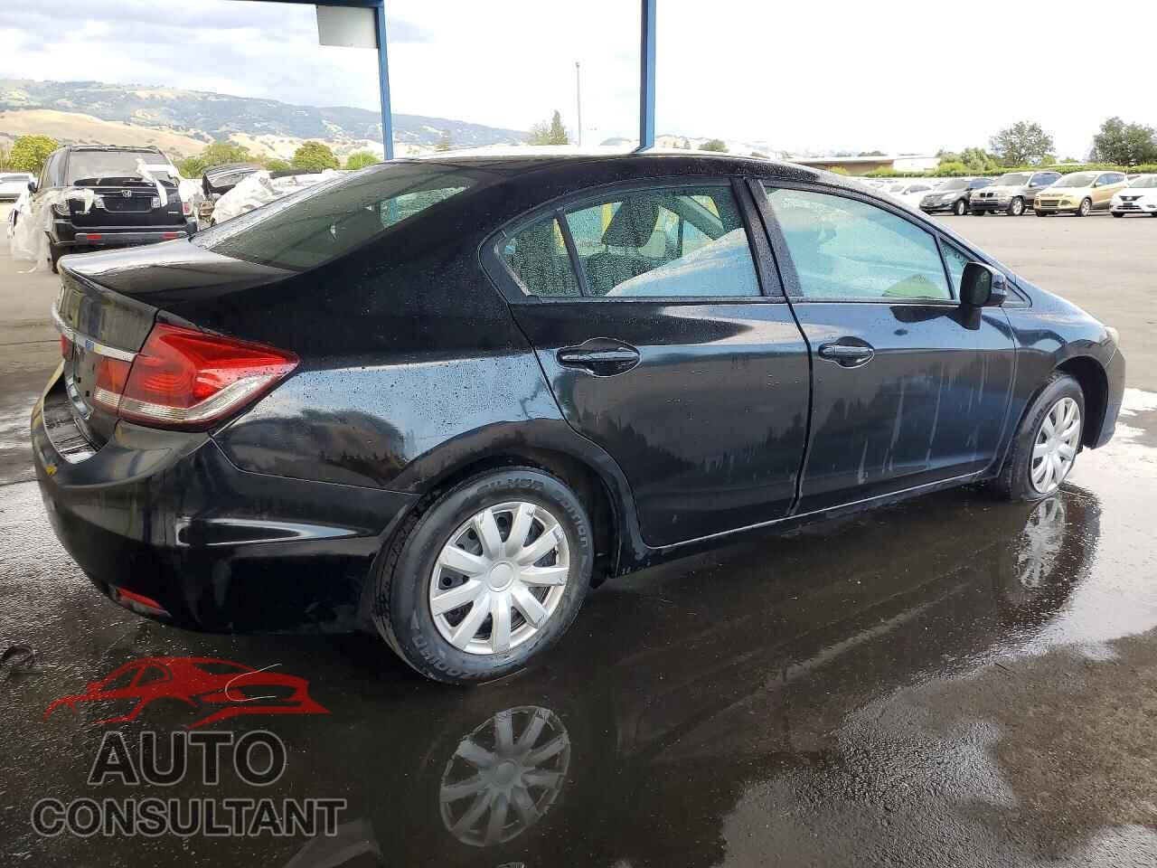 HONDA CIVIC 2013 - 2HGFB2F58DH543649