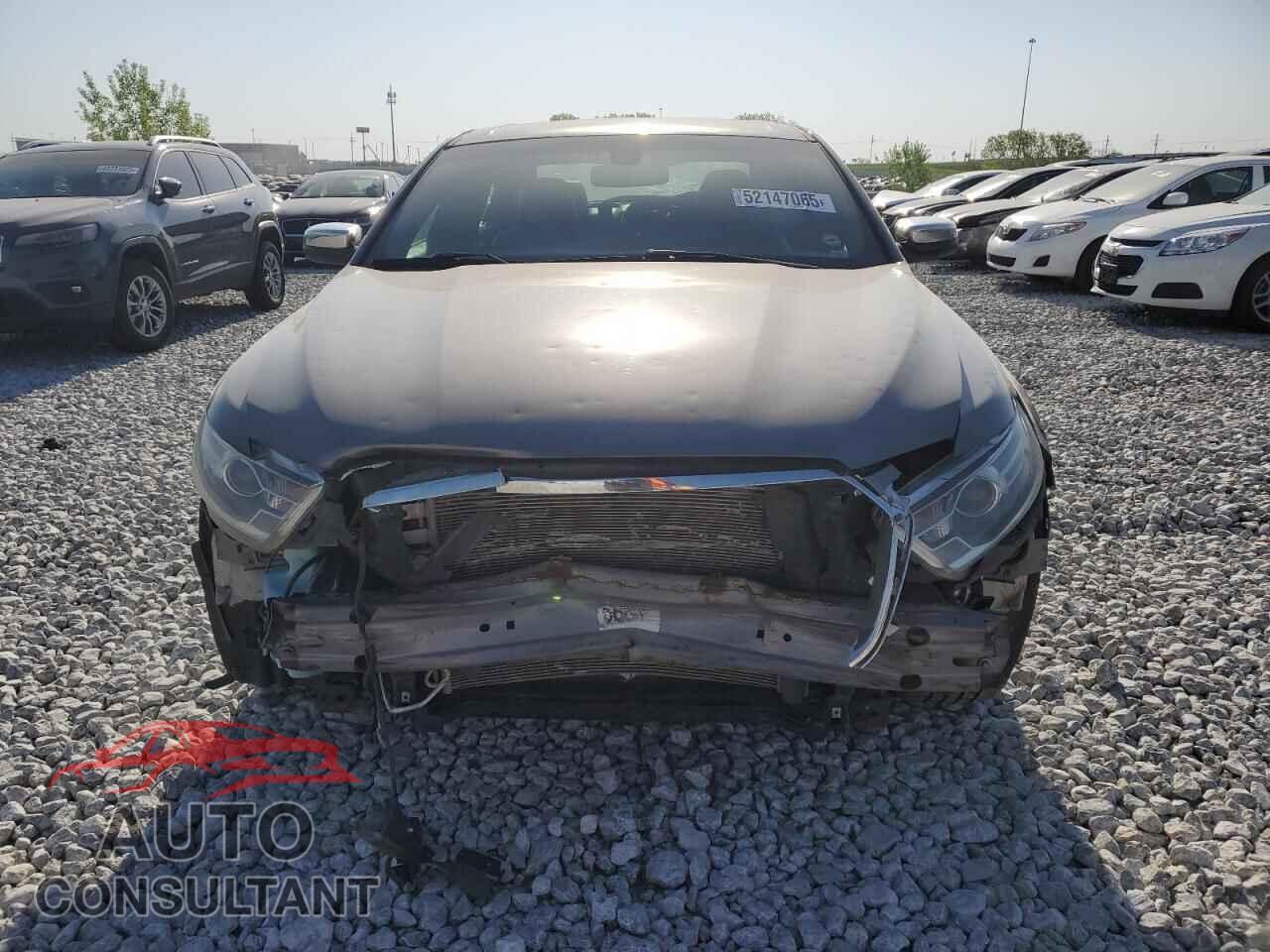 FORD TAURUS 2013 - 1FAHP2F82DG201523