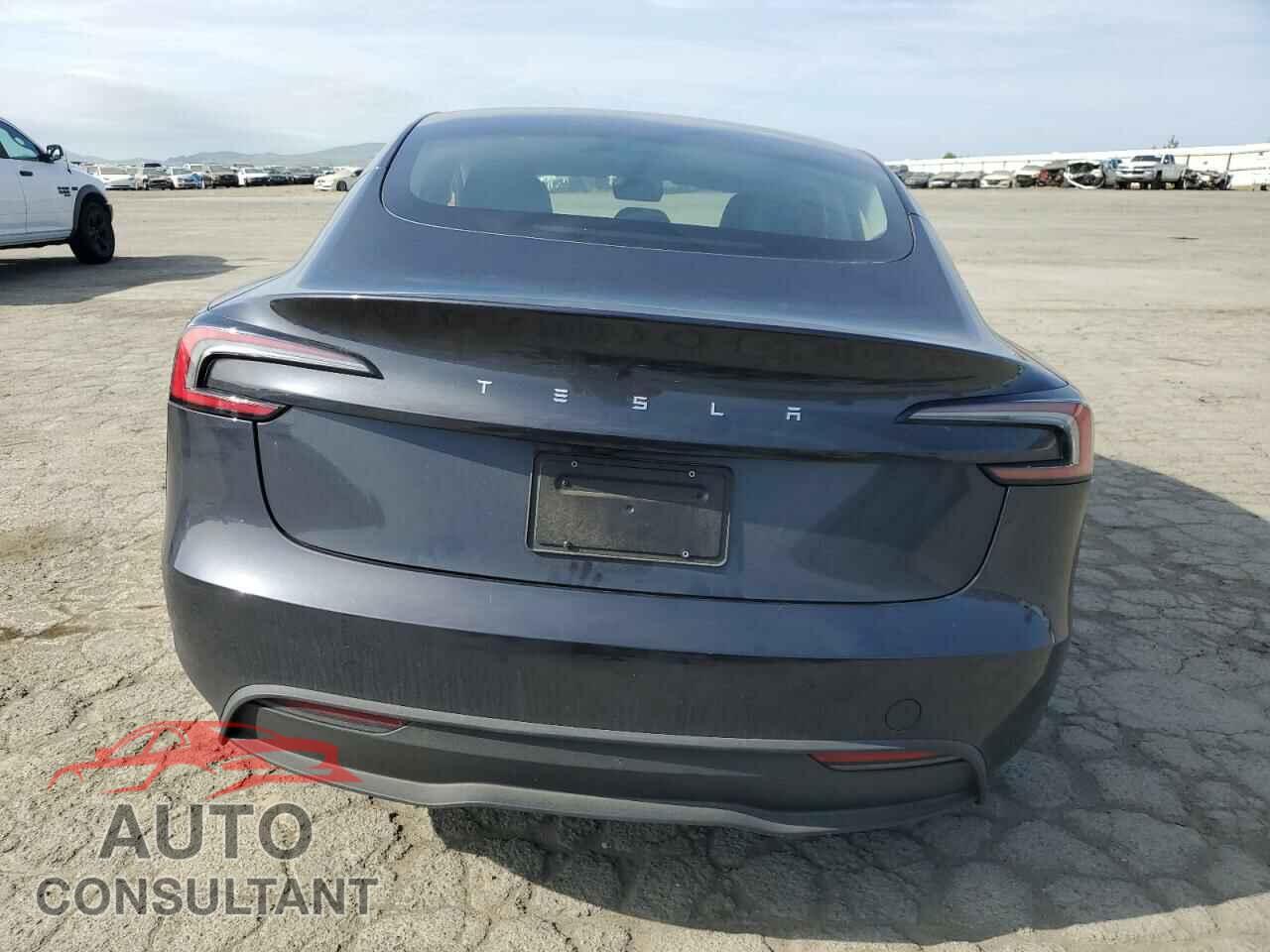 TESLA MODEL 3 2024 - 5YJ3E1EA6RF732122