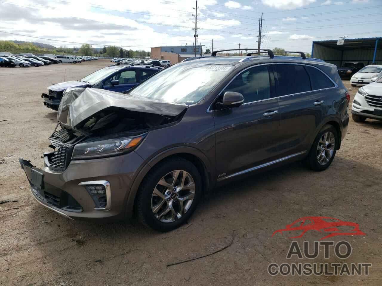 KIA SORENTO 2019 - 5XYPKDA57KG461350