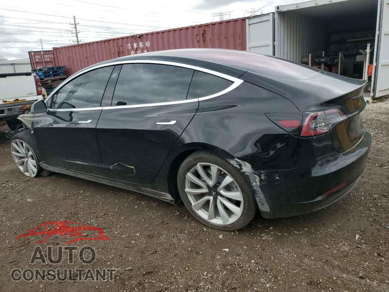 TESLA MODEL 3 2018 - 5YJ3E1EA4JF011933