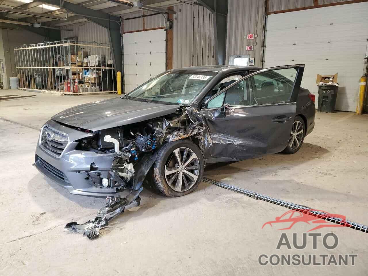 SUBARU LEGACY 2019 - 4S3BNAN64K3028141