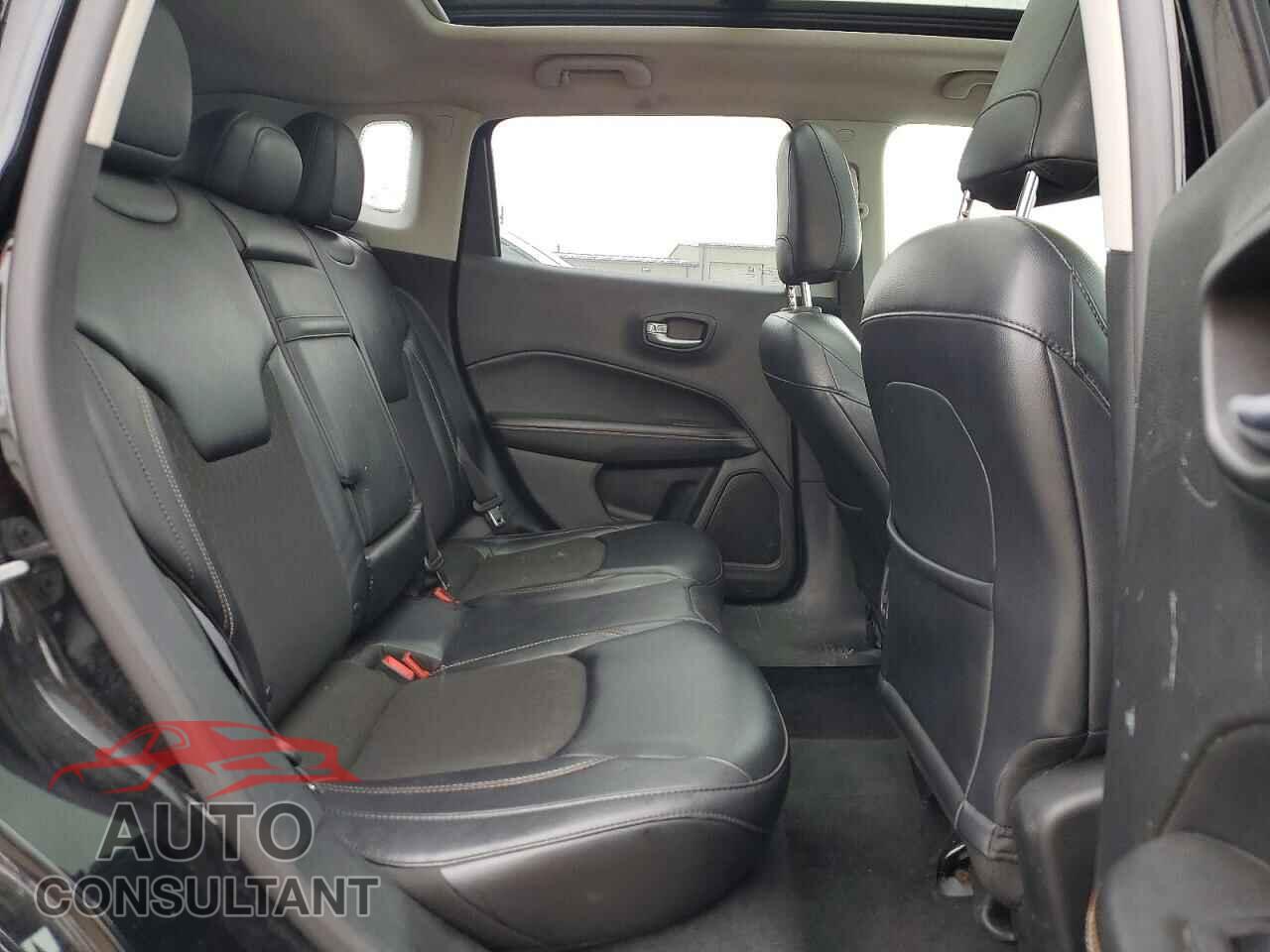 JEEP COMPASS 2017 - 3C4NJDBB3HT681939
