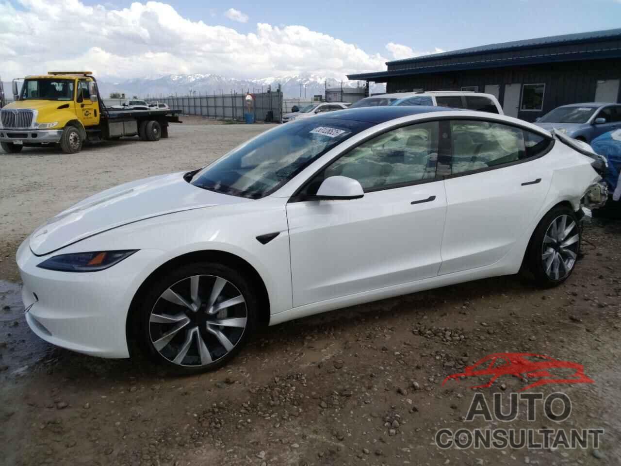 TESLA MODEL 3 2025 - 5YJ3E1EBXSF968724