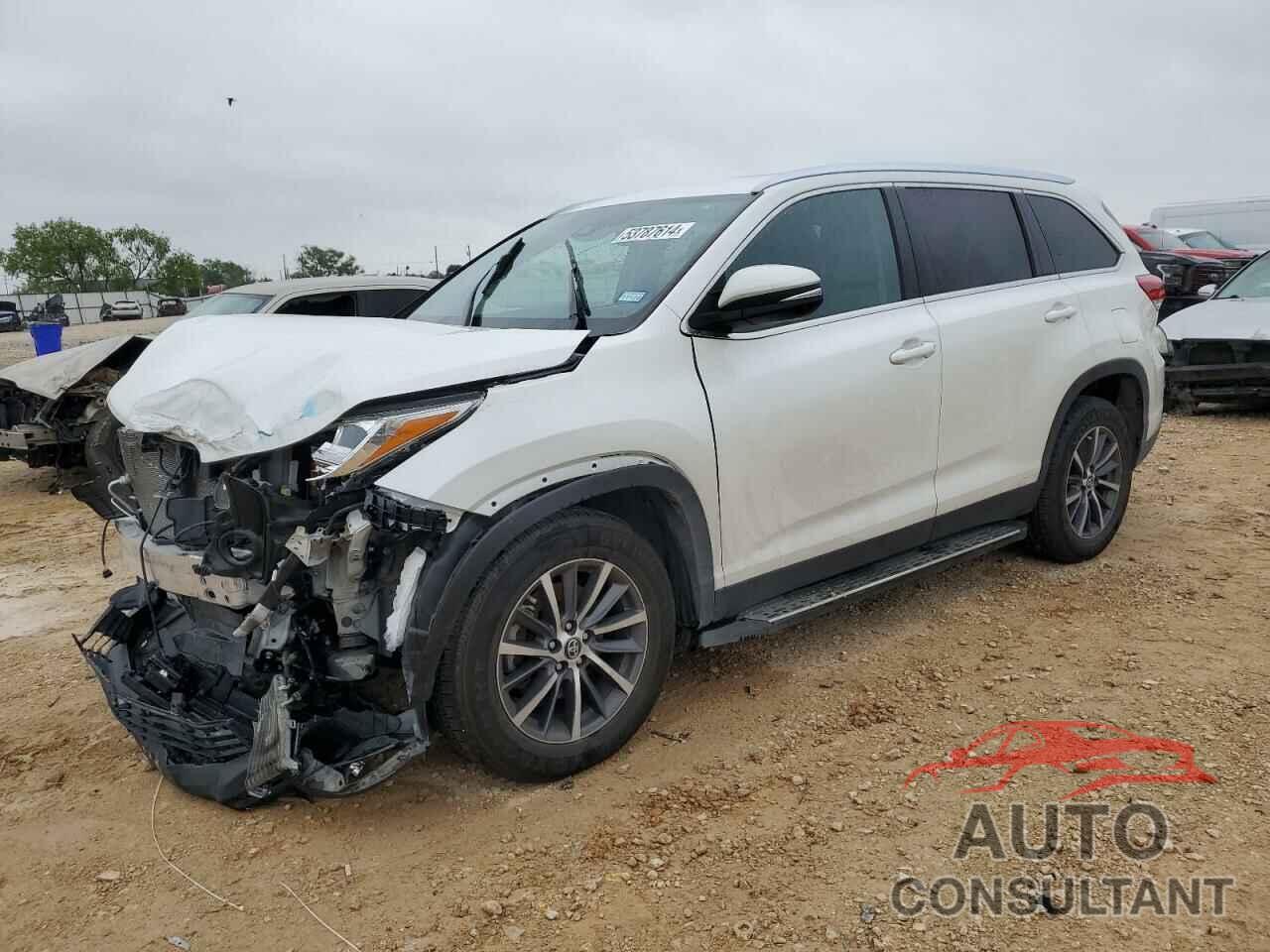 TOYOTA HIGHLANDER 2019 - 5TDKZRFHXKS339090