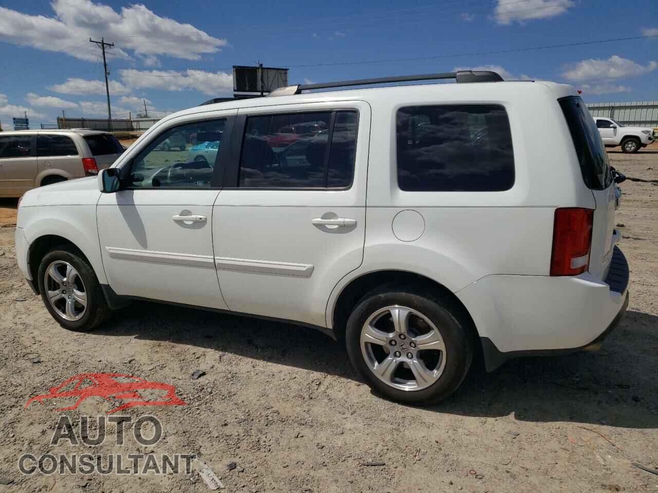 HONDA PILOT 2012 - 5FNYF4H50CB004676