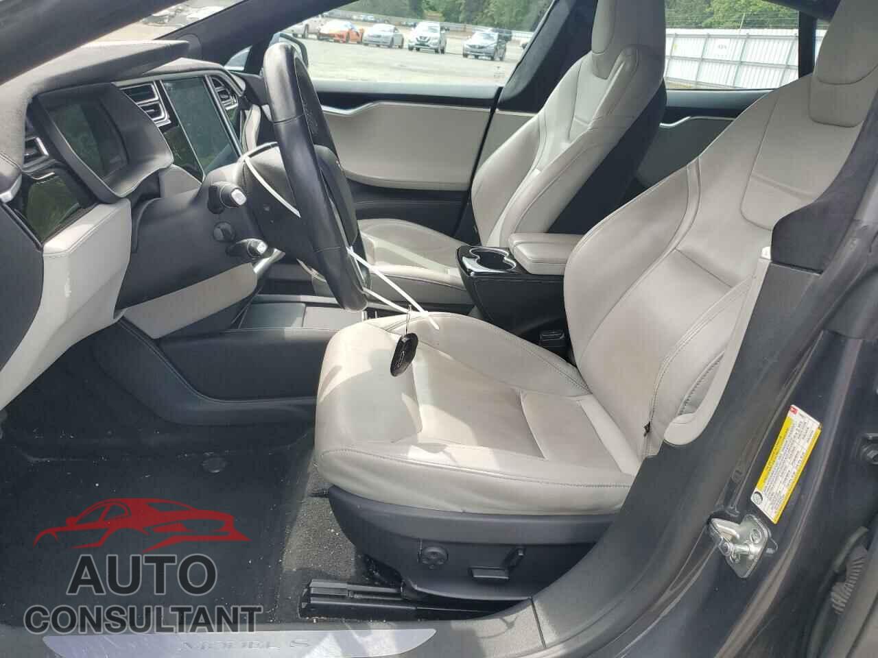 TESLA MODEL S 2015 - 5YJSA1E29FF116457
