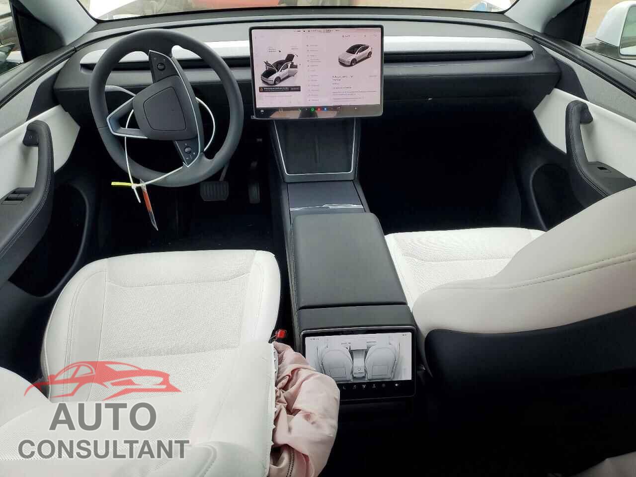 TESLA MODEL Y 2026 - 7SAYGDED0TF565732