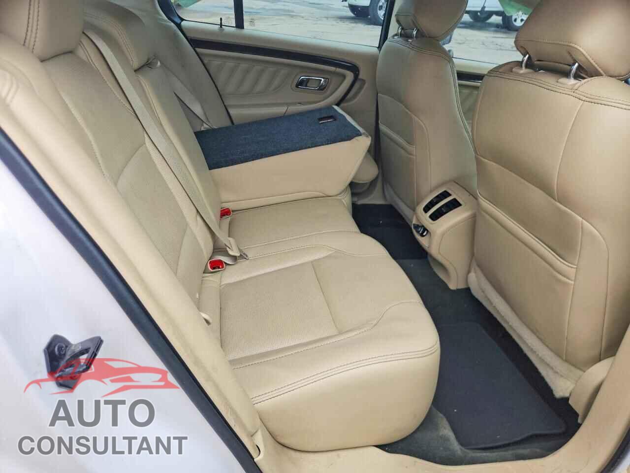 FORD TAURUS 2014 - 1FAHP2F89EG120486