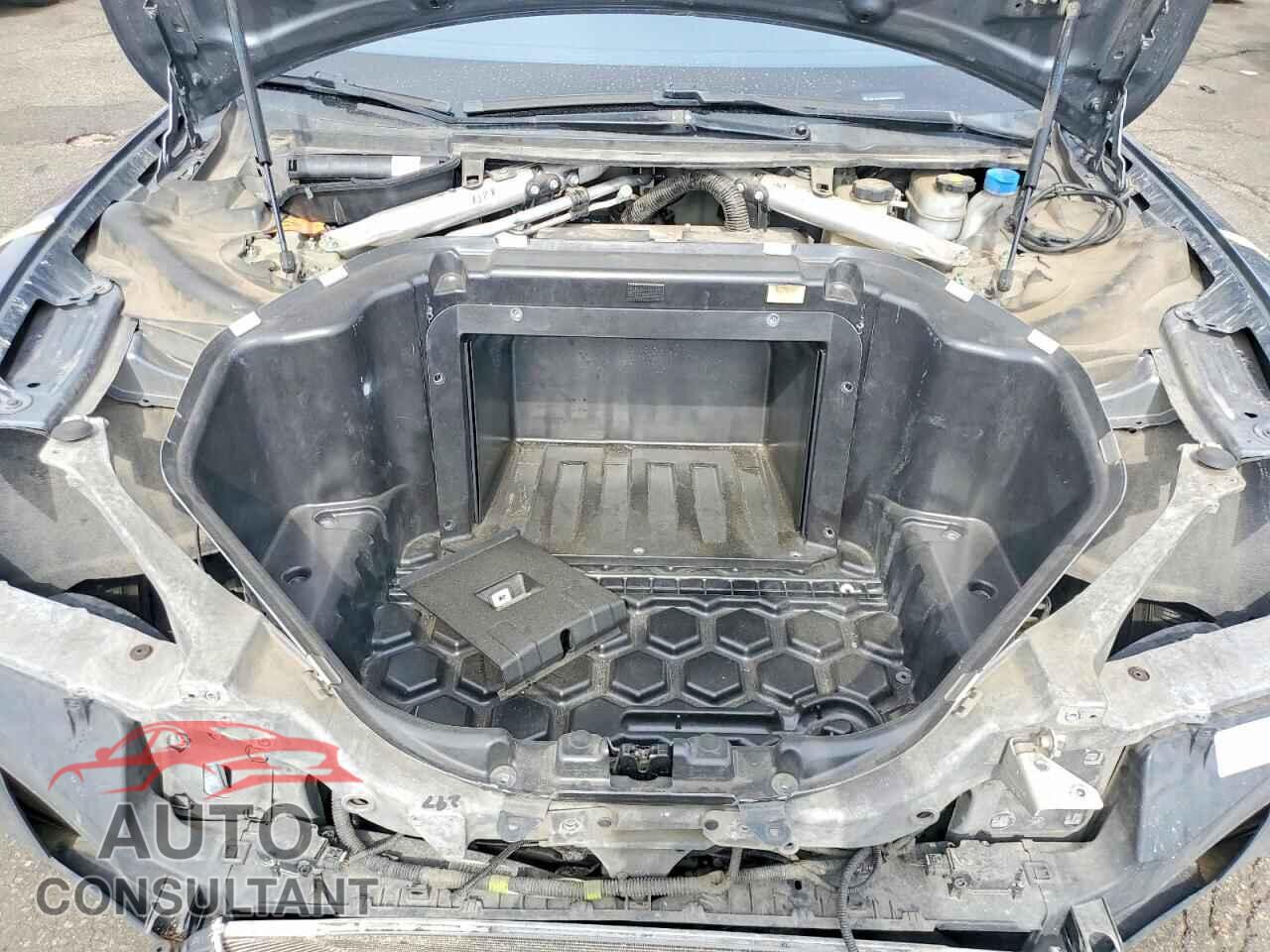 TESLA MODEL S 2013 - 5YJSA1DP5DFP26625