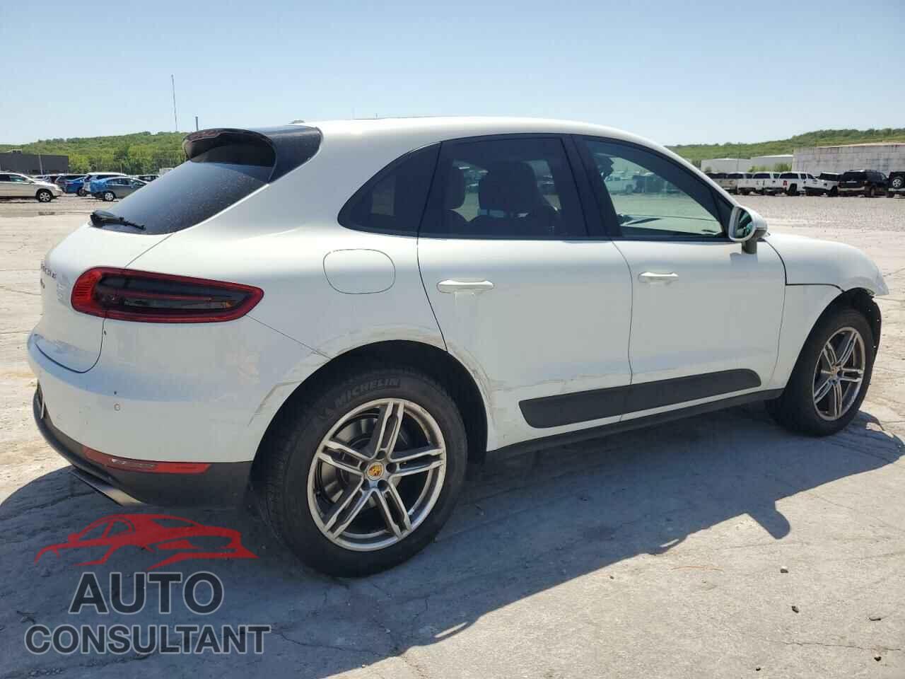 PORSCHE MACAN 2017 - WP1AA2A58HLB07572