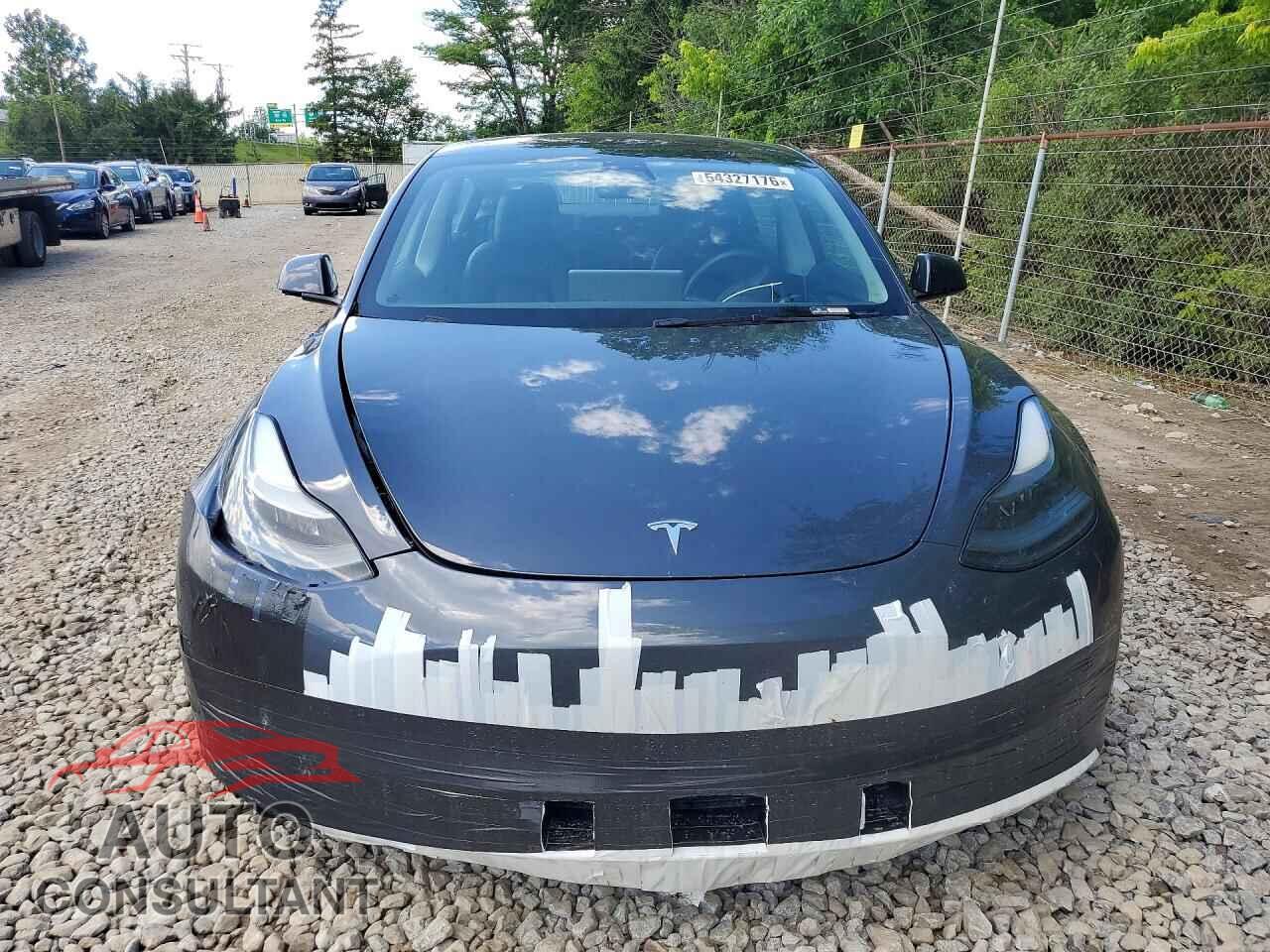 TESLA MODEL 3 2022 - 5YJ3E1EB2NF229724