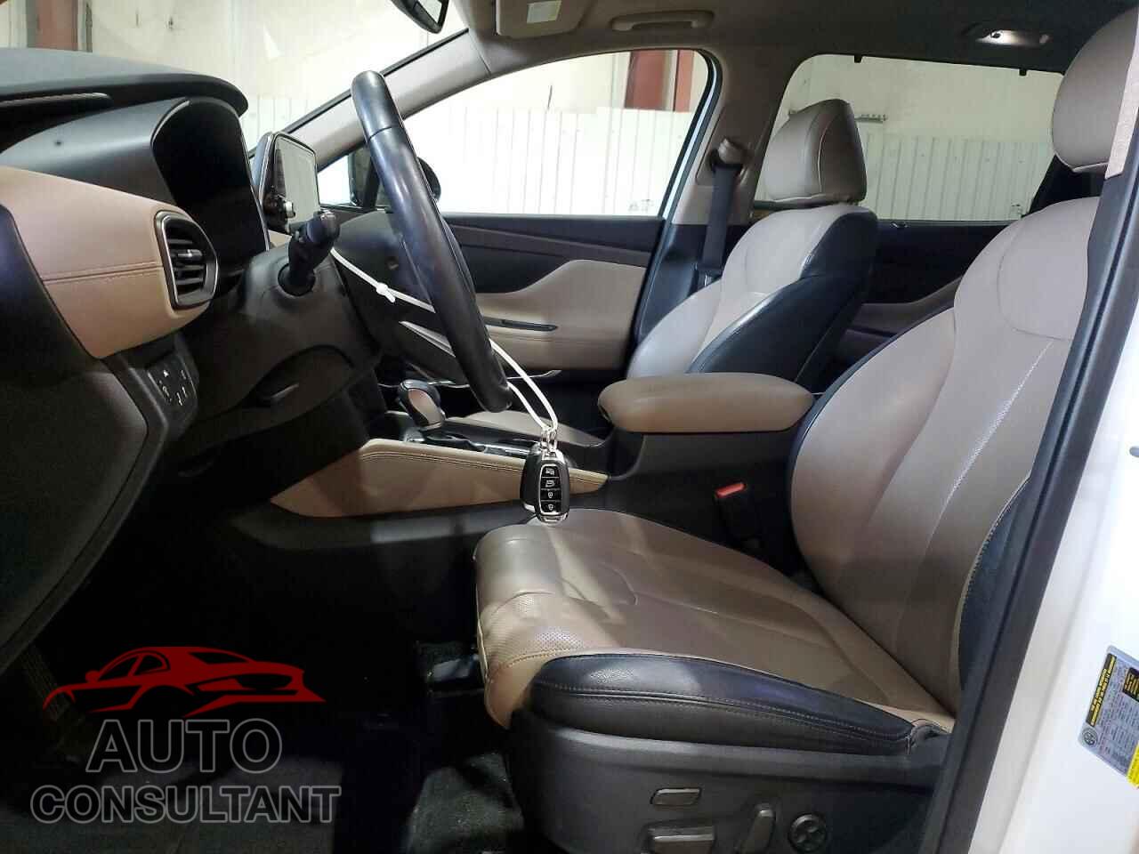 HYUNDAI SANTA FE 2019 - 5NMS53AA1KH025348