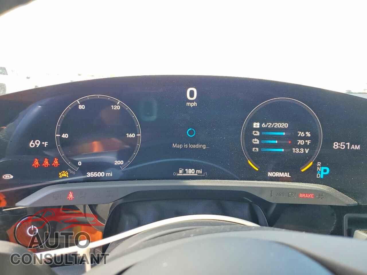 PORSCHE TAYCAN 2021 - WP0AA2Y17MSA13853