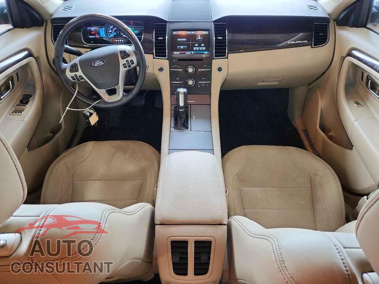 FORD TAURUS 2015 - 1FAHP2F80FG110818