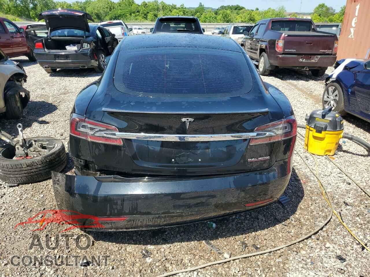 TESLA MODEL S 2020 - 5YJSA1E44LF370431