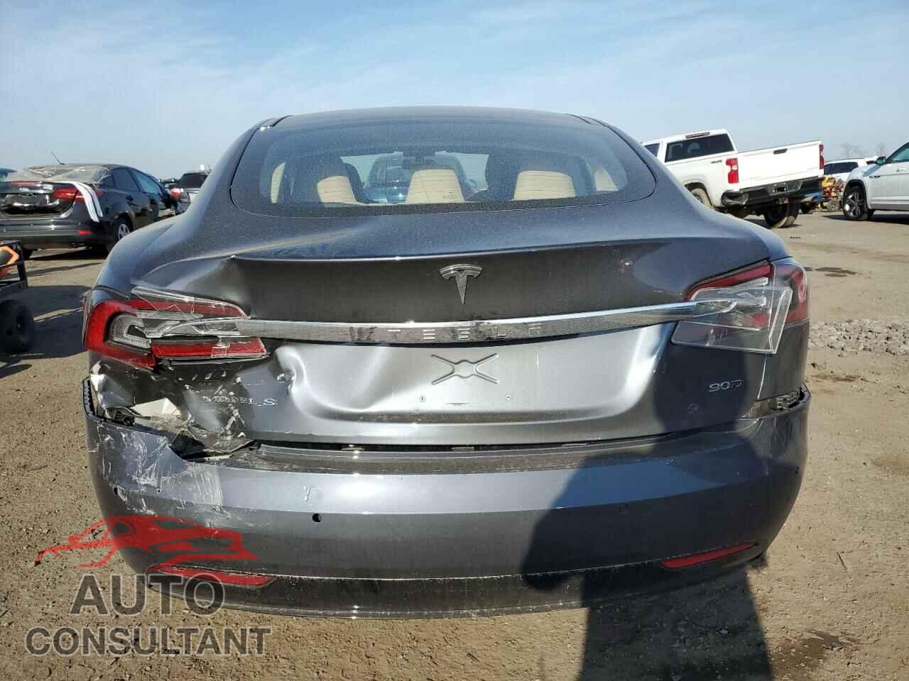 TESLA MODEL S 2017 - 5YJSA1E21HF199451