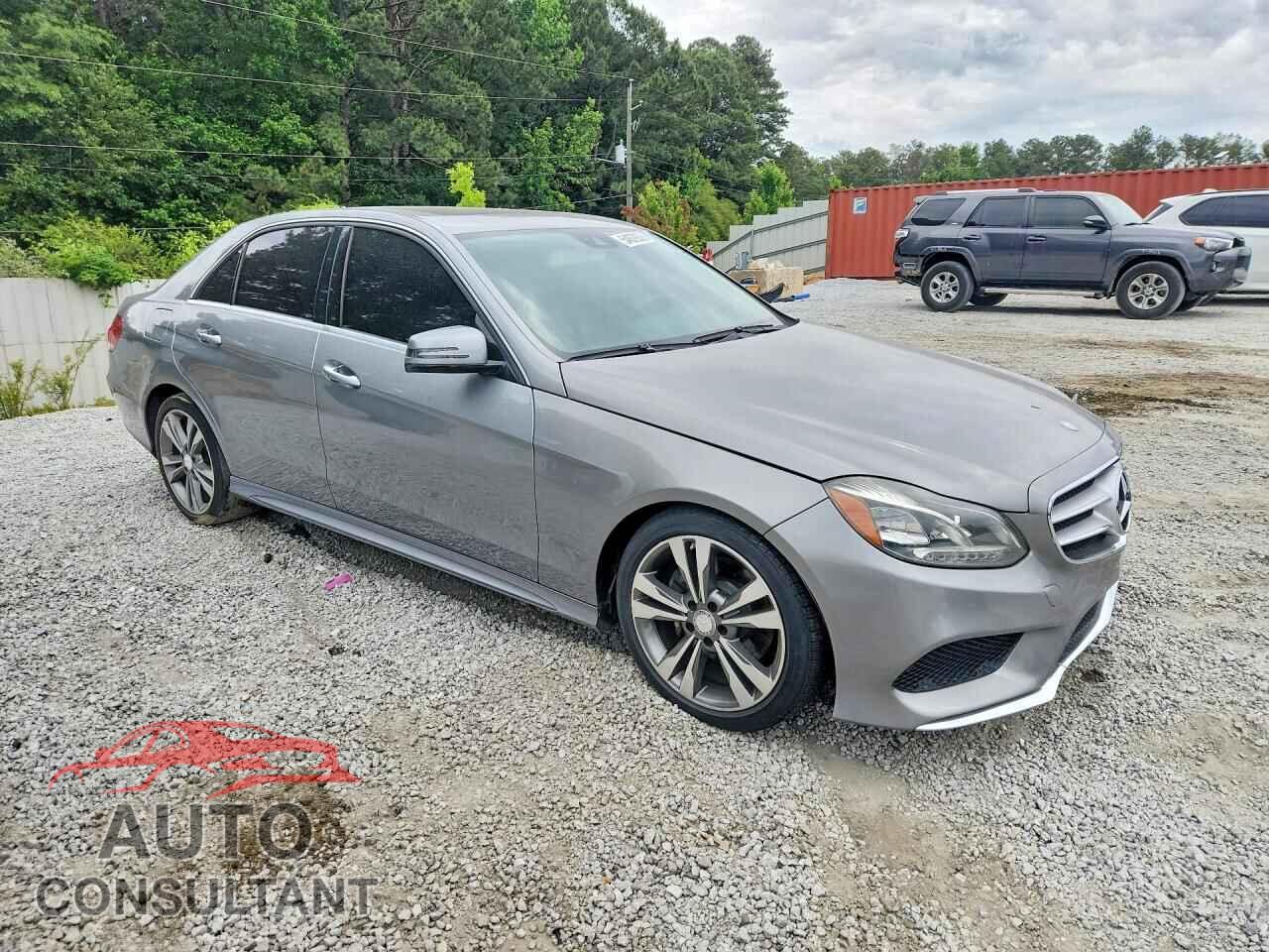 MERCEDES-BENZ E-CLASS 2014 - WDDHF5KB0EA831485