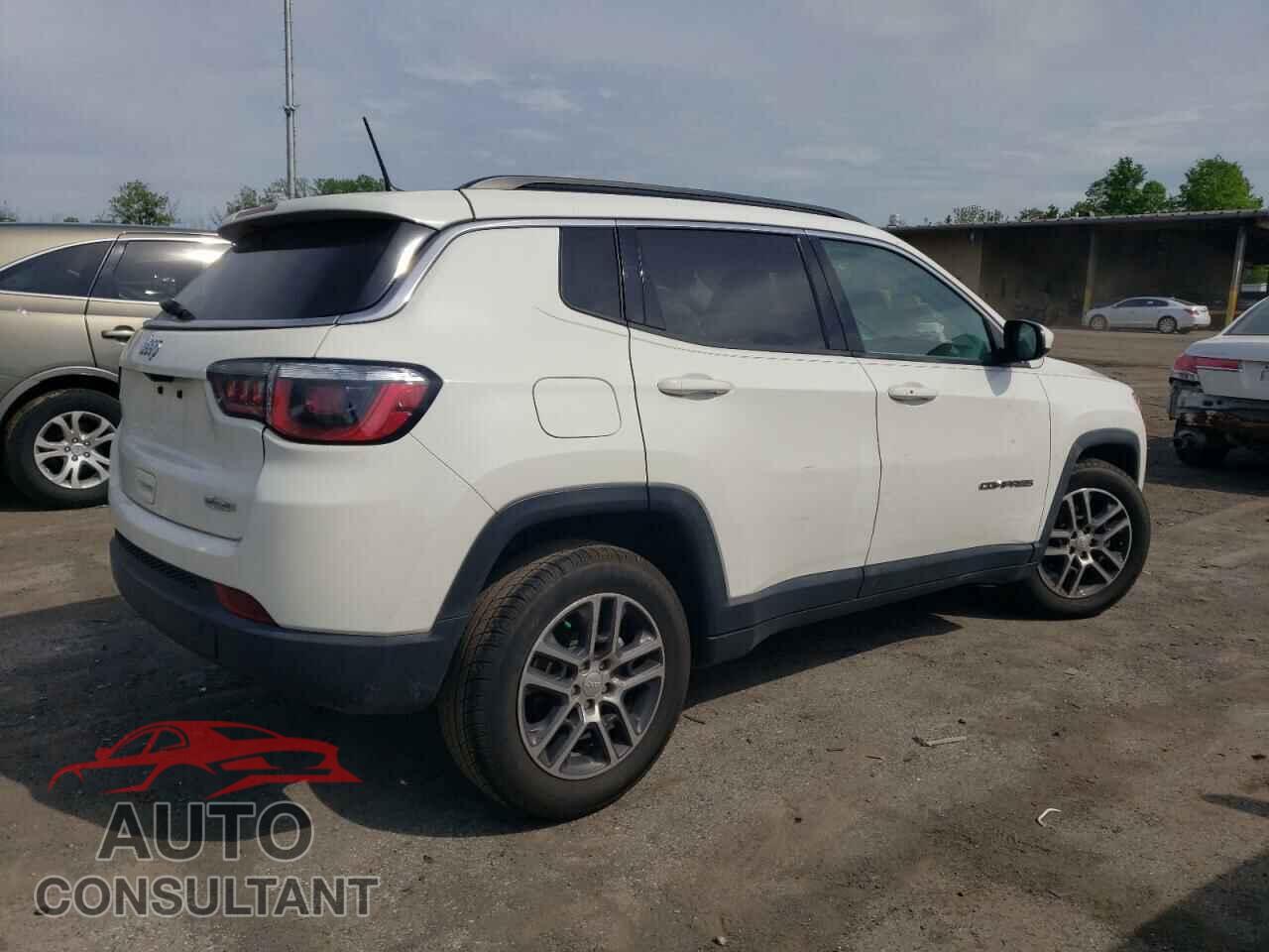 JEEP COMPASS 2018 - 3C4NJCBB4JT466103