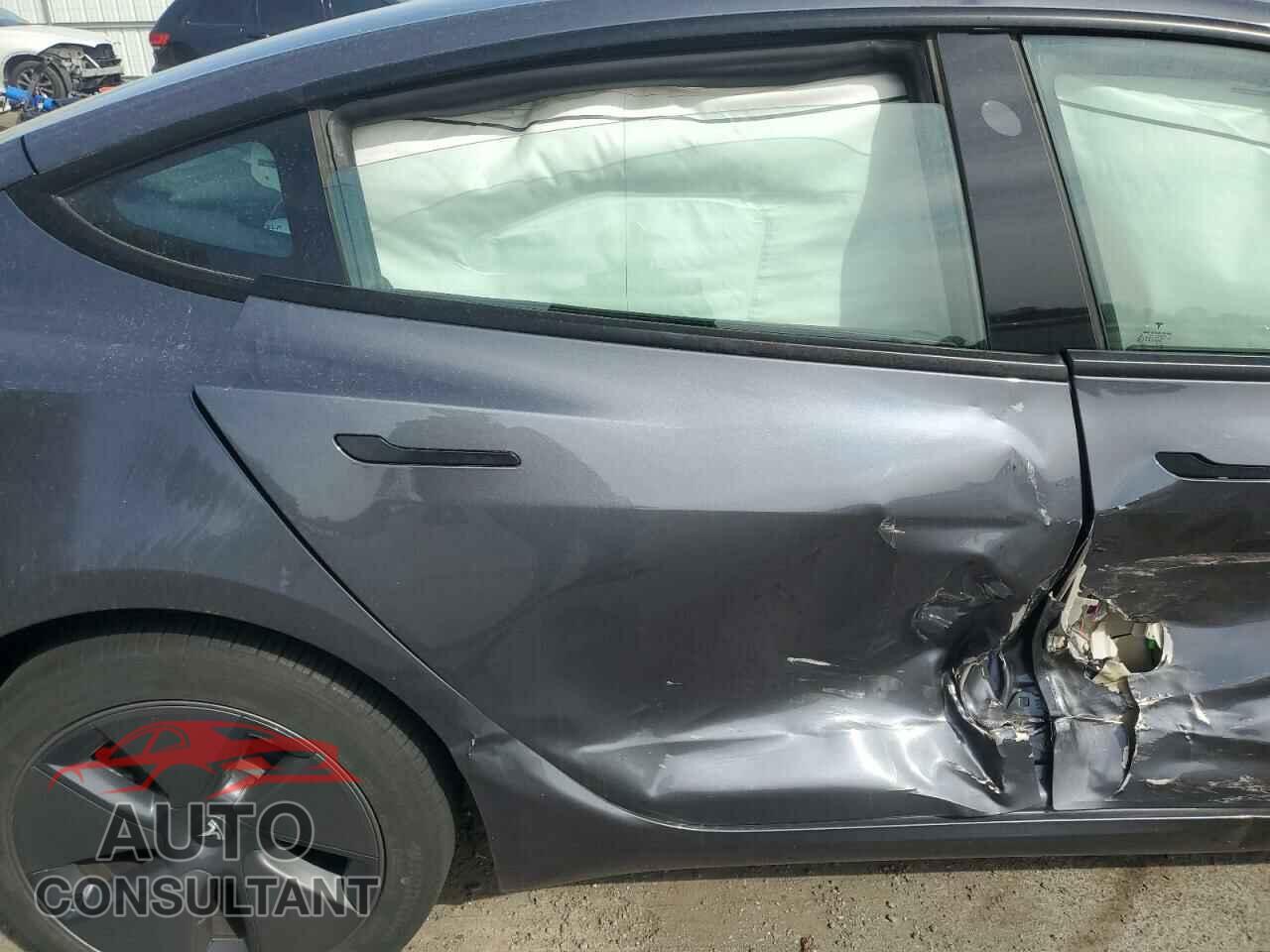 TESLA MODEL 3 2023 - 5YJ3E1EA0PF671606