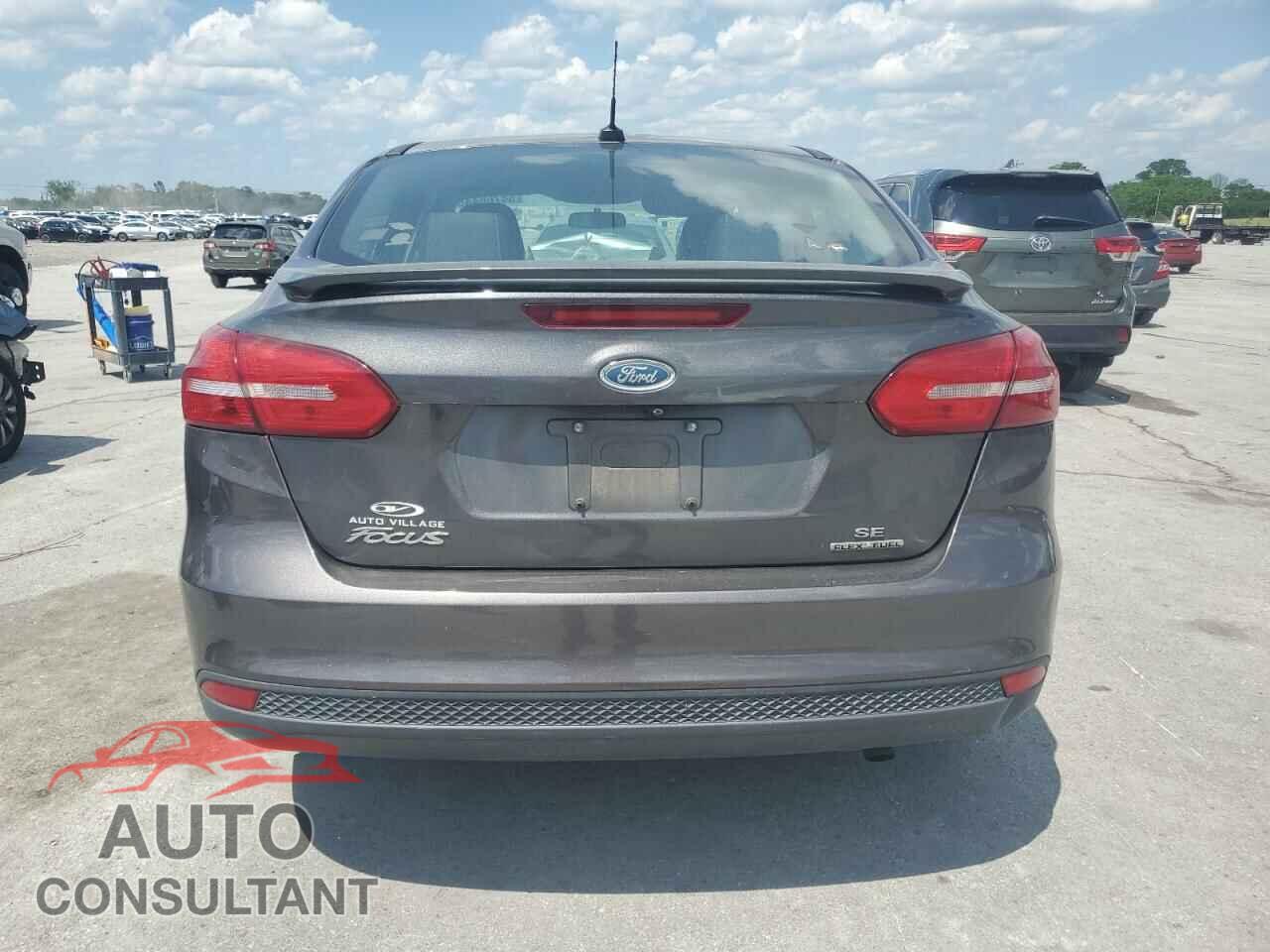 FORD FOCUS 2015 - 1FADP3F26FL283234
