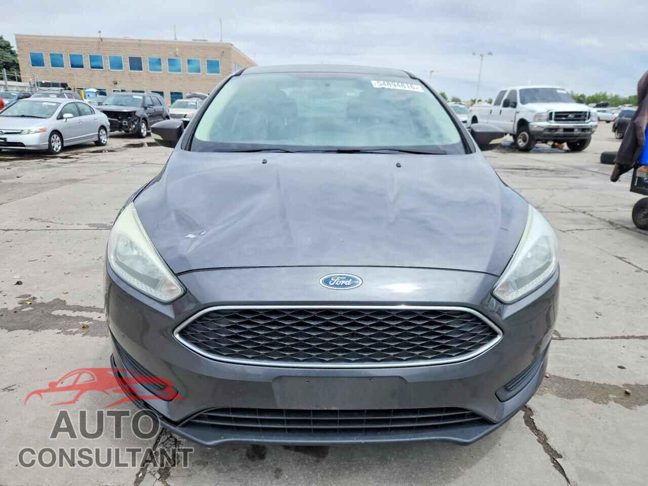FORD FOCUS 2017 - 1FADP3F27HL245143