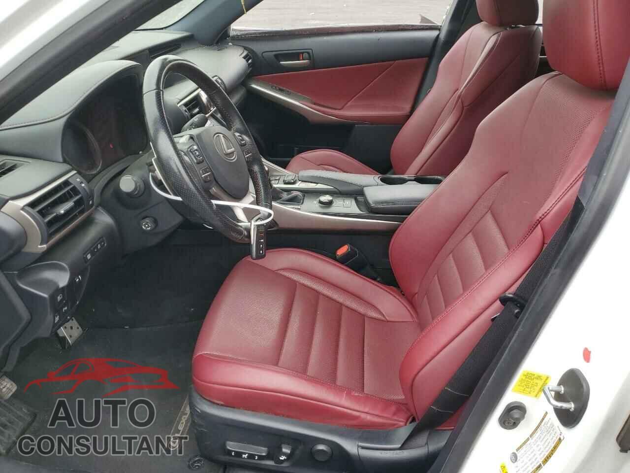 LEXUS IS 2018 - JTHBA1D25J5074380