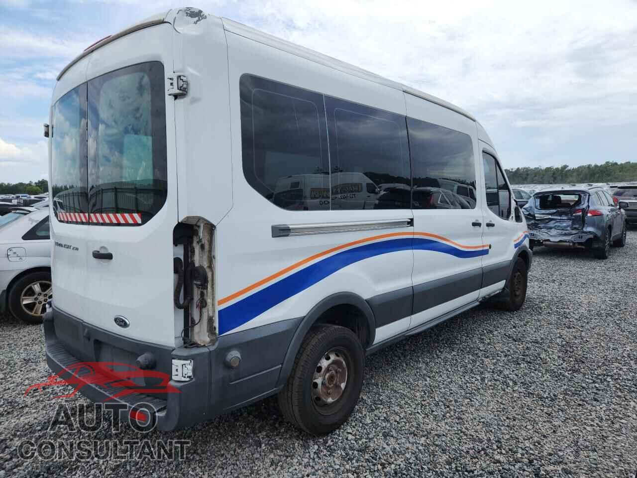 FORD TRANSIT 2017 - 1FTYR2CM9HKA02087