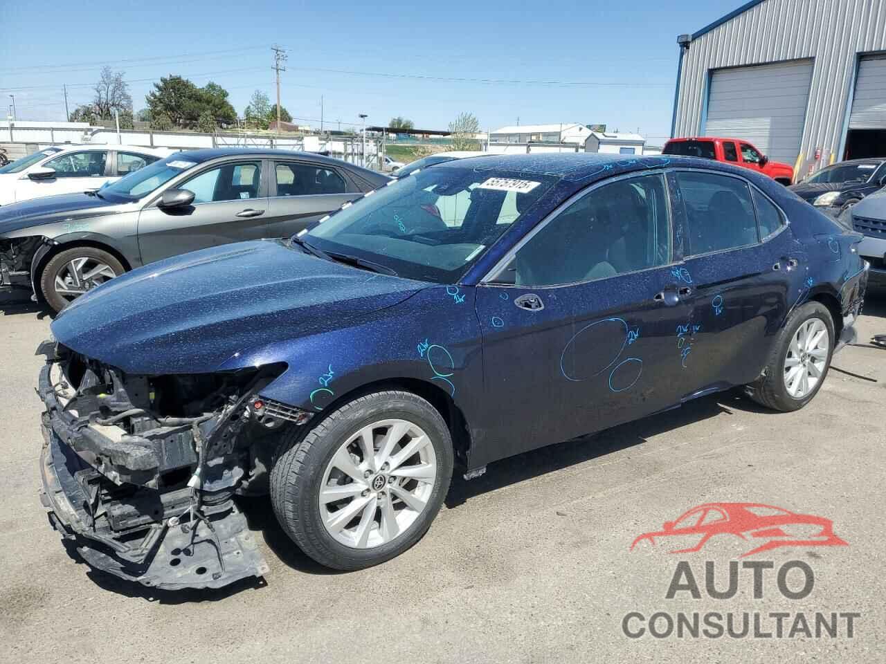 TOYOTA CAMRY 2021 - 4T1C11AK5MU536419
