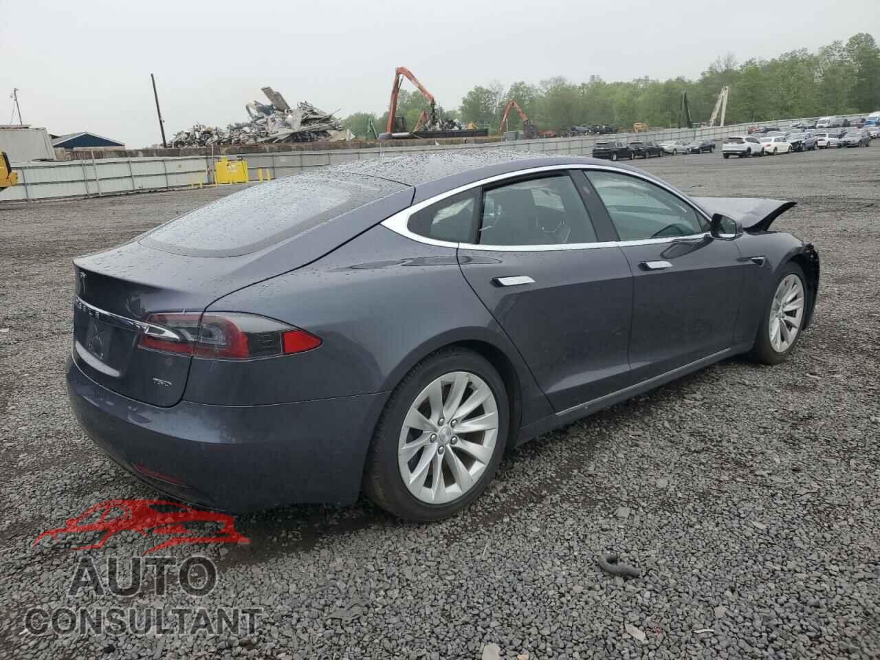 TESLA MODEL S 2017 - 5YJSA1E25HF192230