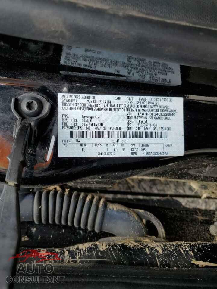 FORD FOCUS 2012 - 1FAHP3F24CL220940