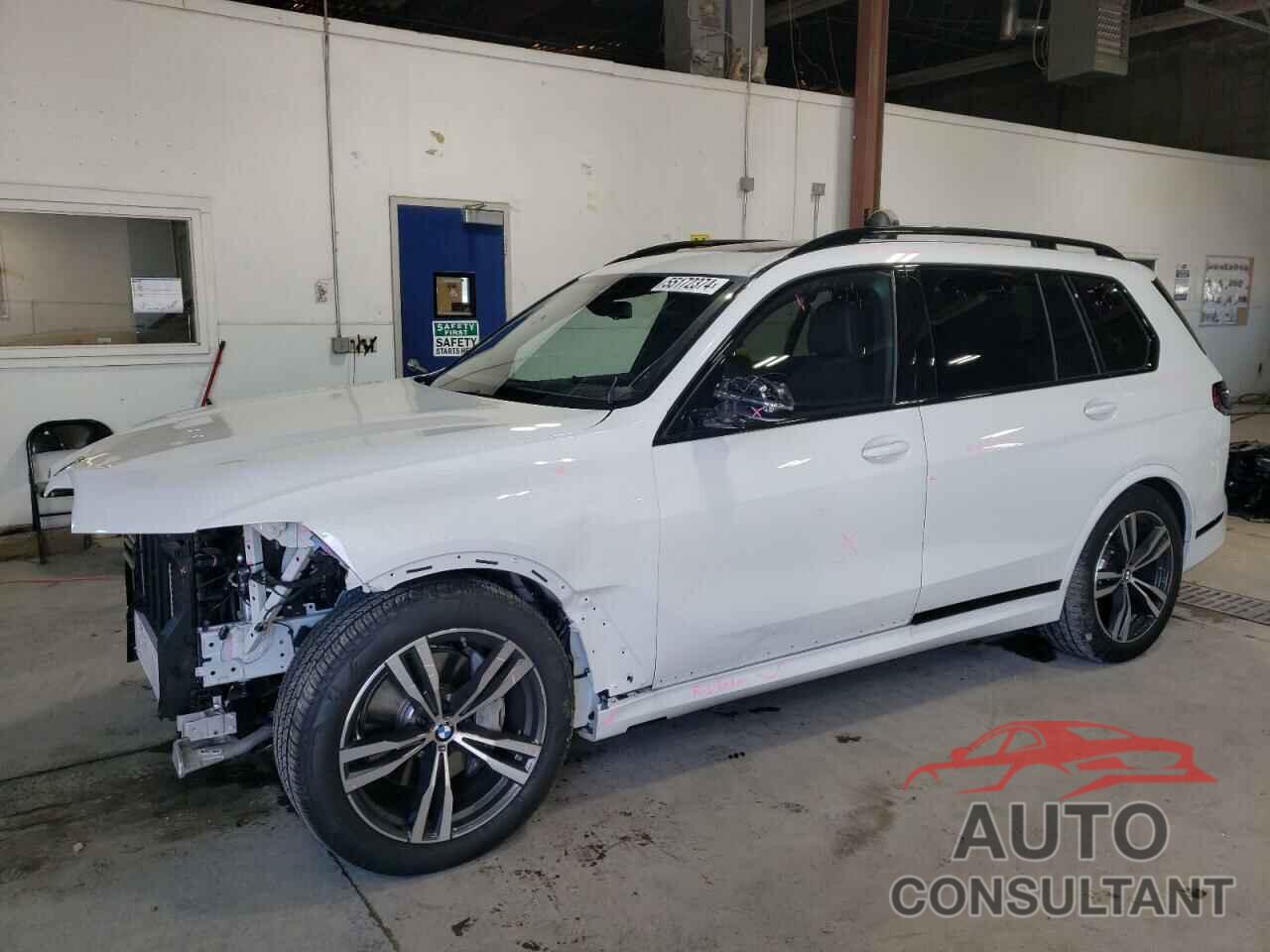 BMW X7 2024 - 5UX23EM05R9T44776