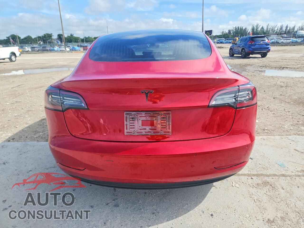 TESLA MODEL 3 2020 - 5YJ3E1EA5LF611606