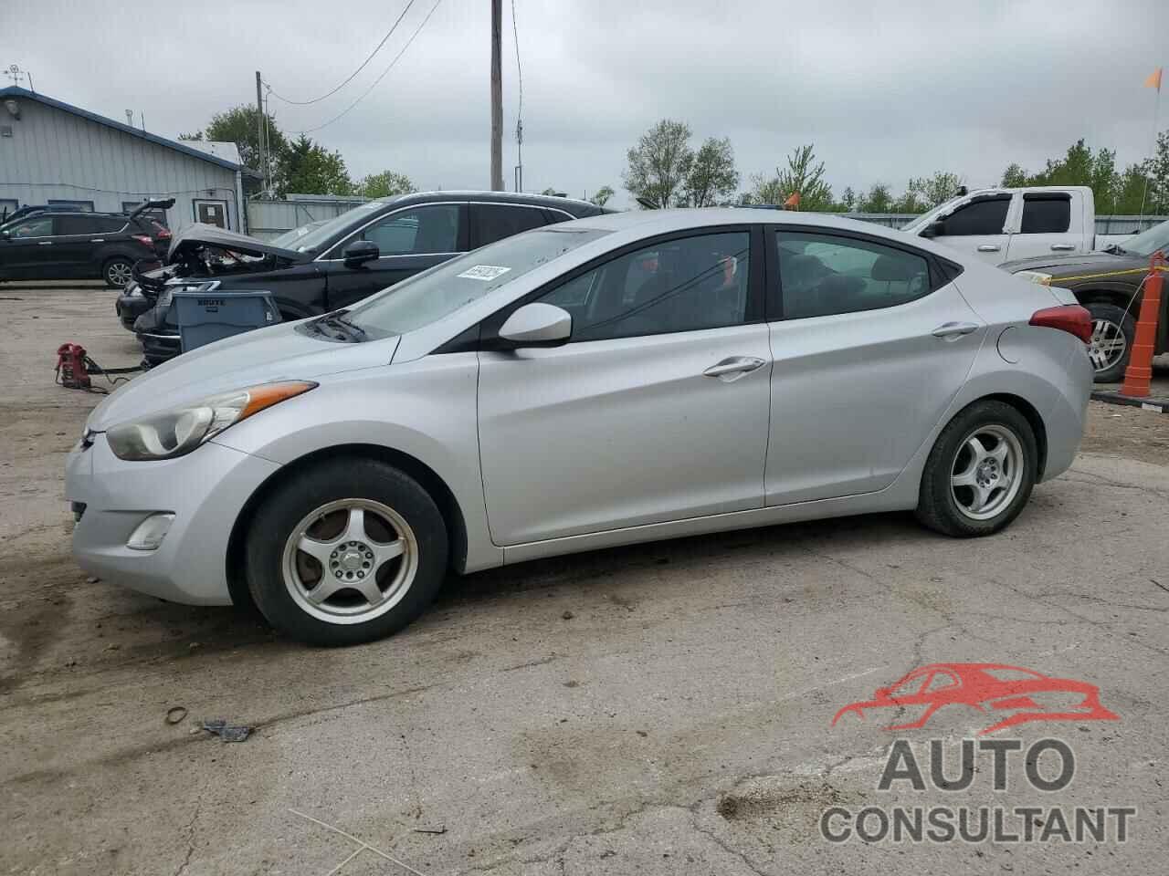 HYUNDAI ELANTRA 2013 - KMHDH4AE9DU580158
