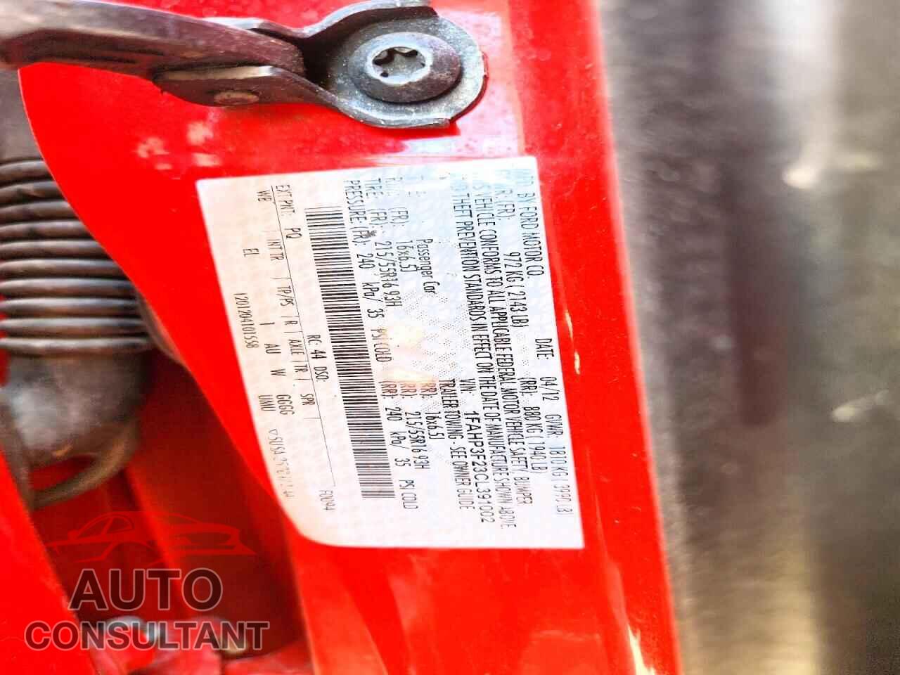 FORD FOCUS 2012 - 1FAHP3F23CL391002
