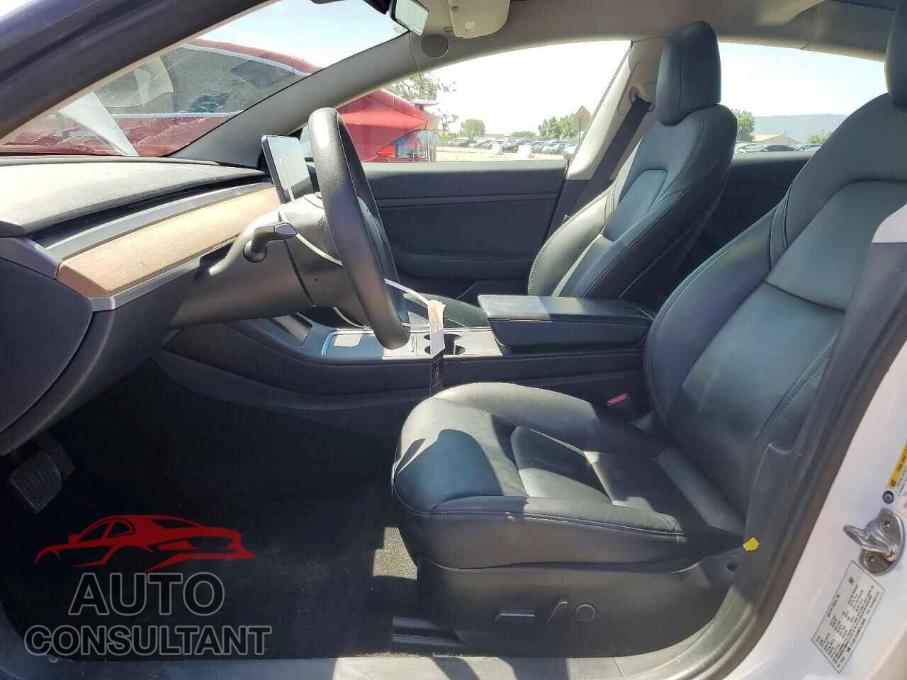 TESLA MODEL 3 2021 - 5YJ3E1EA4MF870699