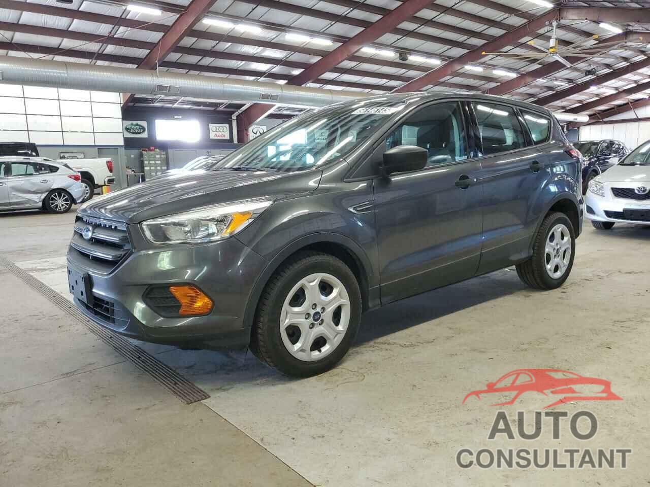 FORD ESCAPE 2017 - 1FMCU0F70HUE04504
