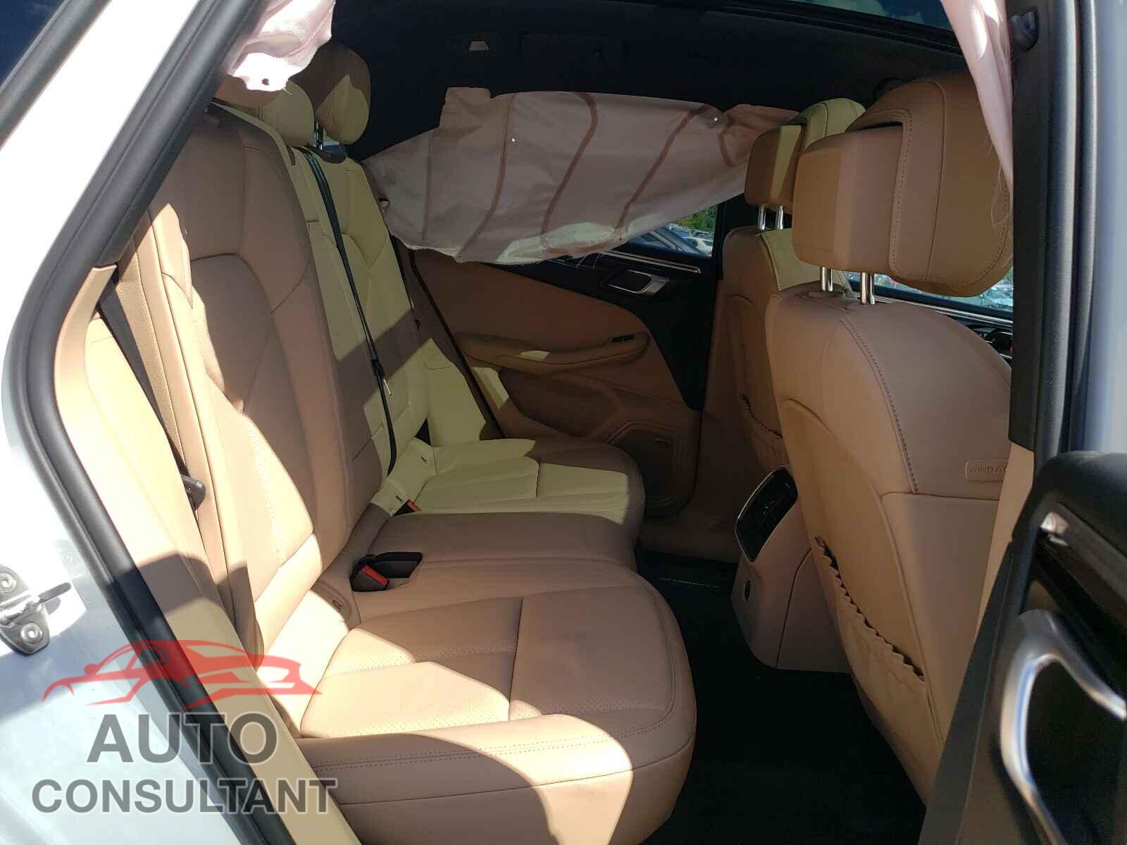 PORSCHE MACAN 2021 - WP1AB2A56MLB34227