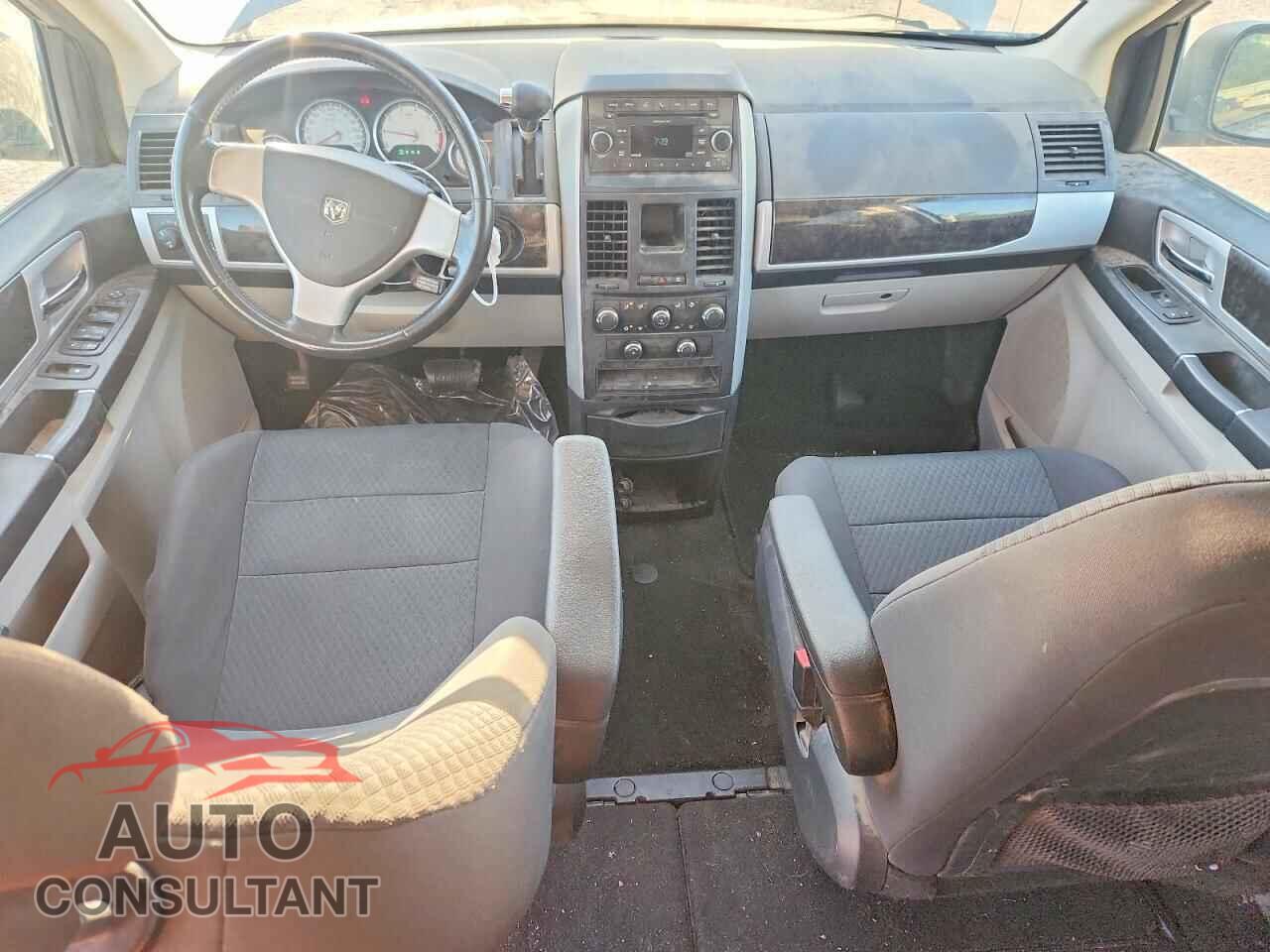 DODGE CARAVAN 2010 - 2D4RN5D12AR458660