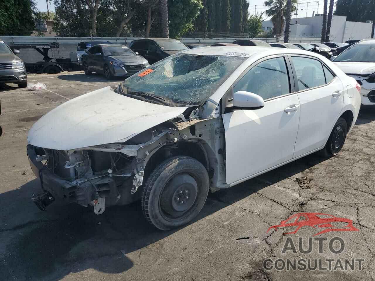 TOYOTA COROLLA 2018 - 5YFBURHE2JP769446