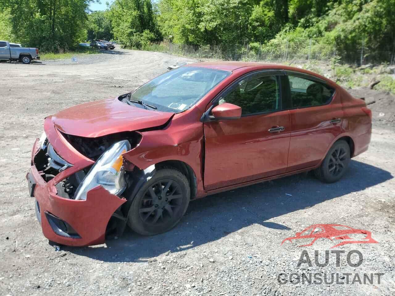 NISSAN VERSA 2018 - 3N1CN7AP5JL882504