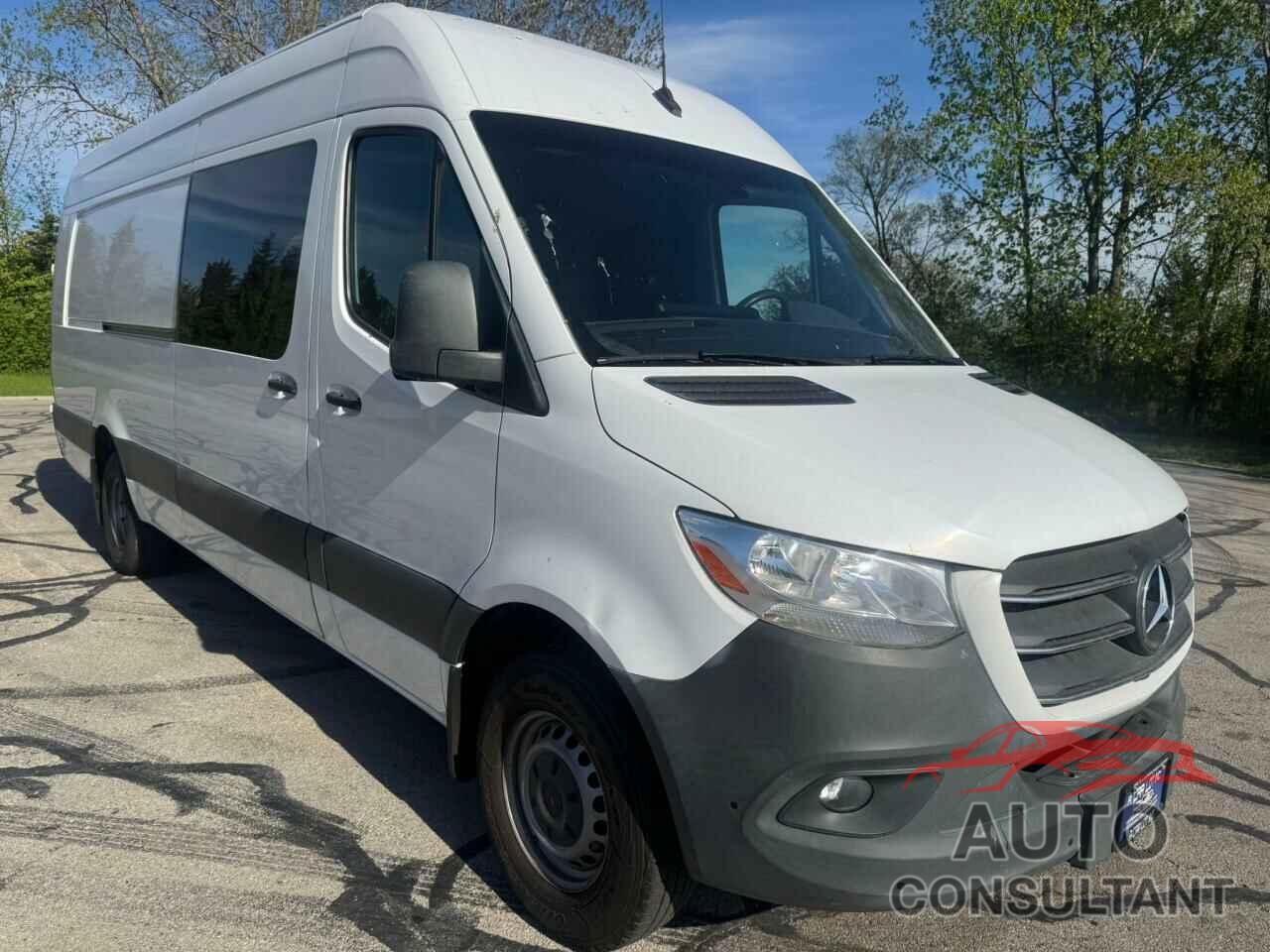MERCEDES-BENZ SPRINTER 2019 - WD3PF1CD0KP183227