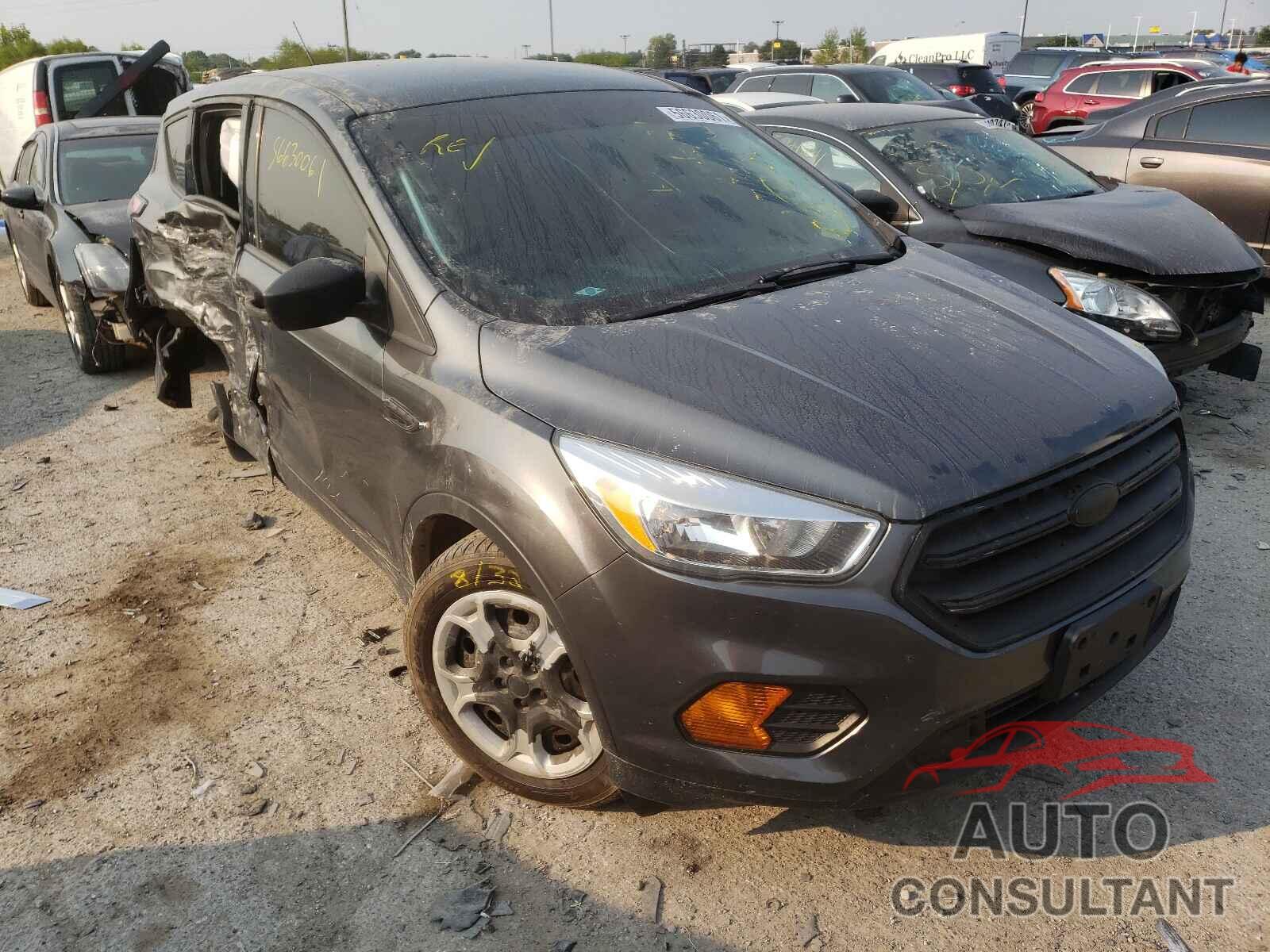 FORD ESCAPE 2017 - 1FMCU0F75HUC93240