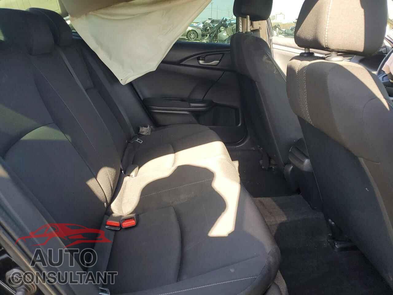 HONDA CIVIC 2018 - 2HGFC2F59JH512497