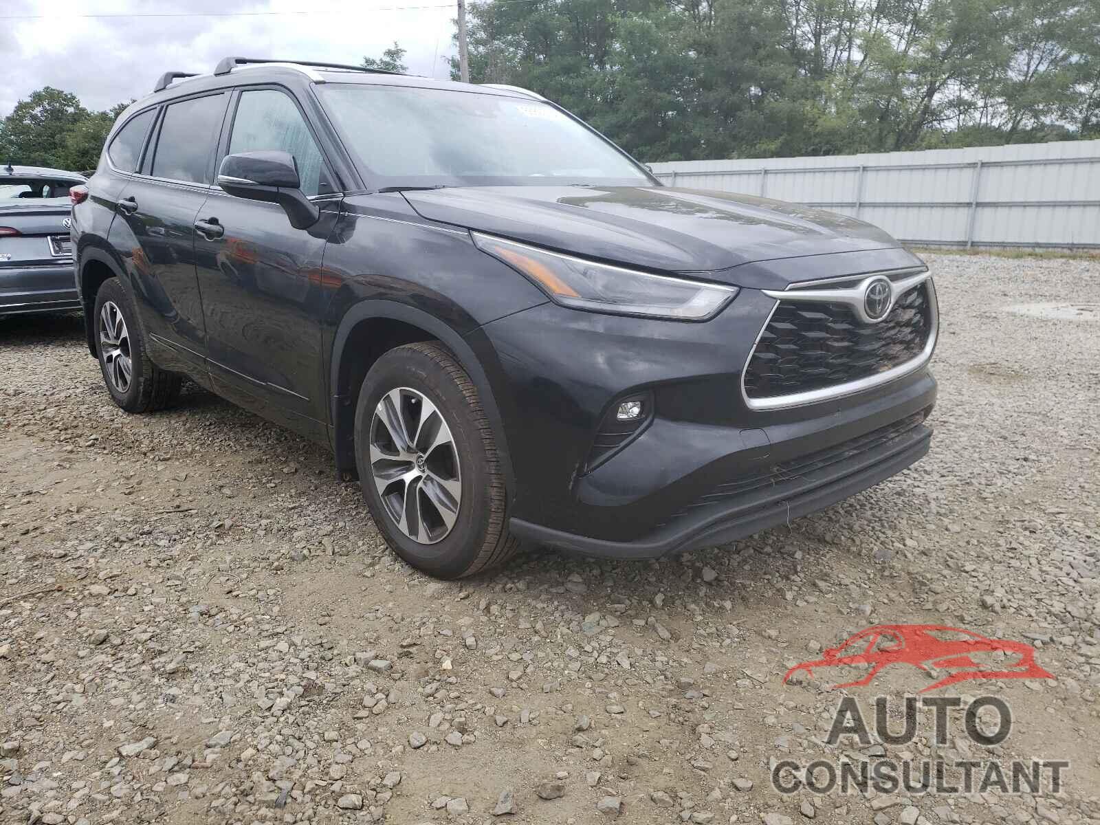 TOYOTA HIGHLANDER 2021 - 5TDHZRBH0MS530505