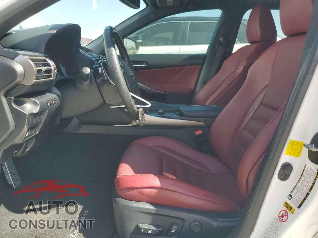 LEXUS IS 2015 - JTHBF1D23F5050099
