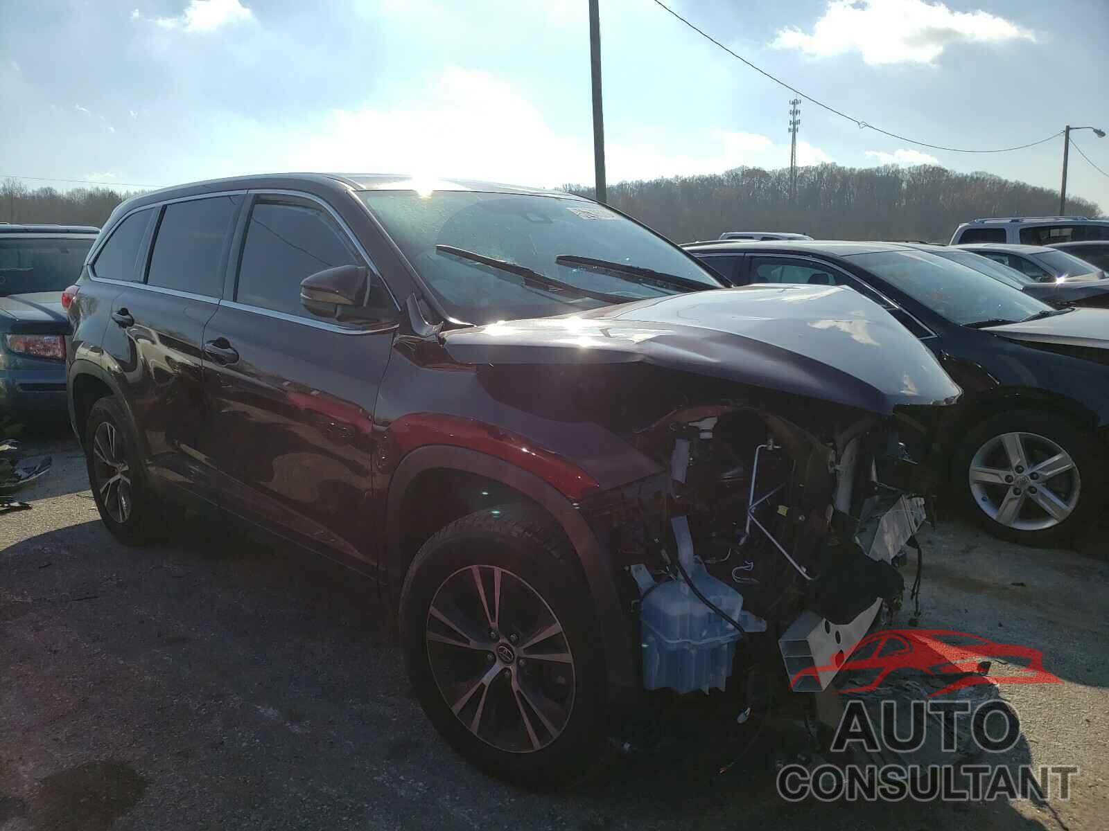 TOYOTA HIGHLANDER 2019 - 5TDZARFH2KS058620
