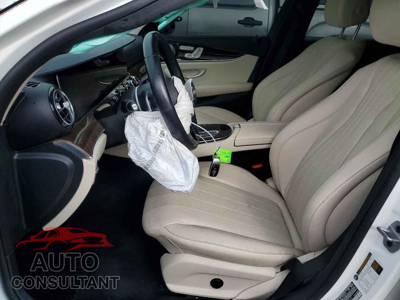 MERCEDES-BENZ E-CLASS 2021 - W1KZF8EB2MA958013
