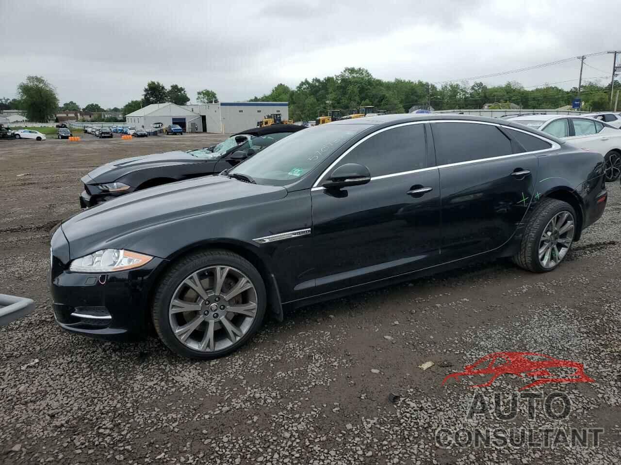 JAGUAR XJ 2013 - SAJWJ2GD0D8V44292
