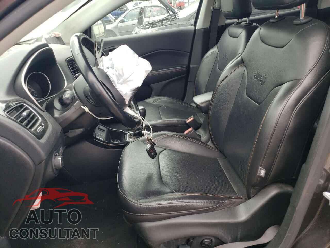 JEEP COMPASS 2020 - 3C4NJCCB8LT187593